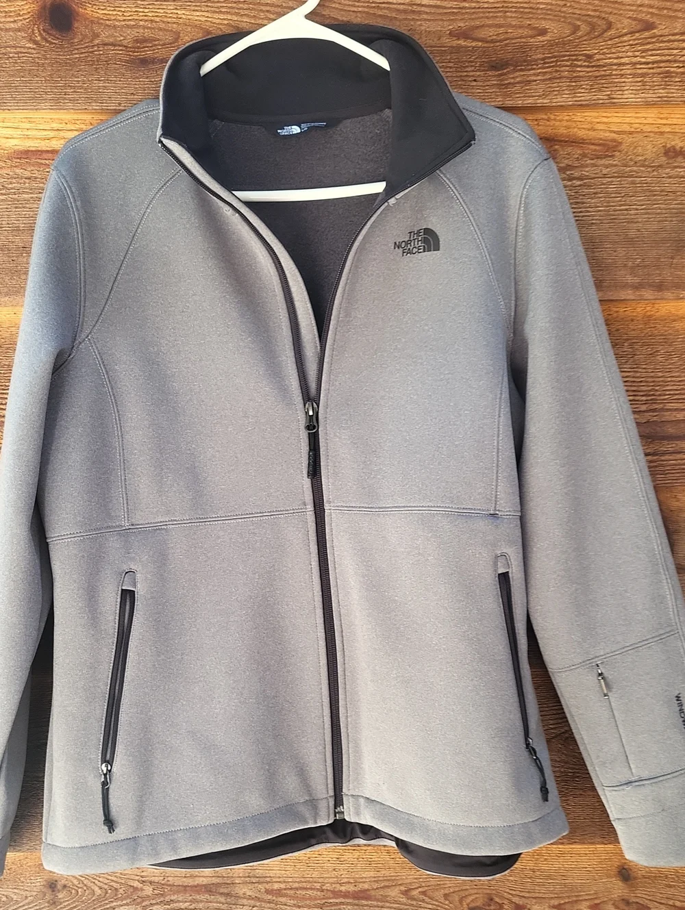 The North Face Men's Gray Performance Jacket large